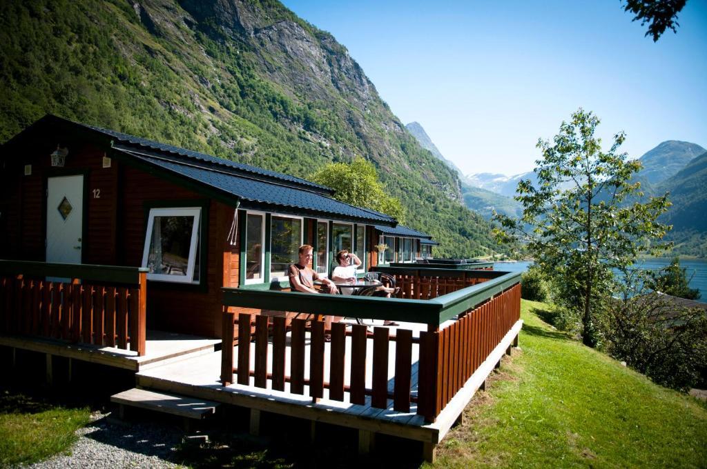 Grande Hytteutleige Og Camping Geiranger Δωμάτιο φωτογραφία