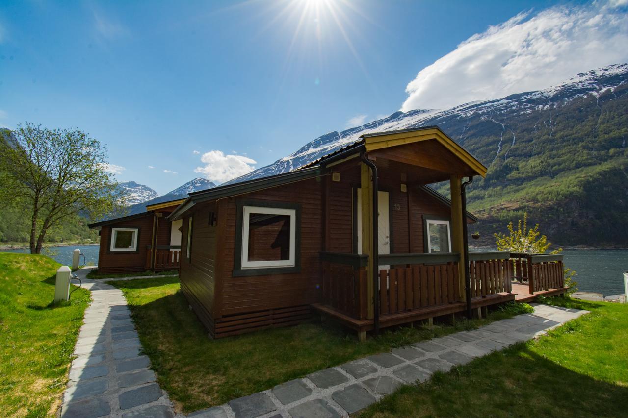 Grande Hytteutleige Og Camping Geiranger Εξωτερικό φωτογραφία
