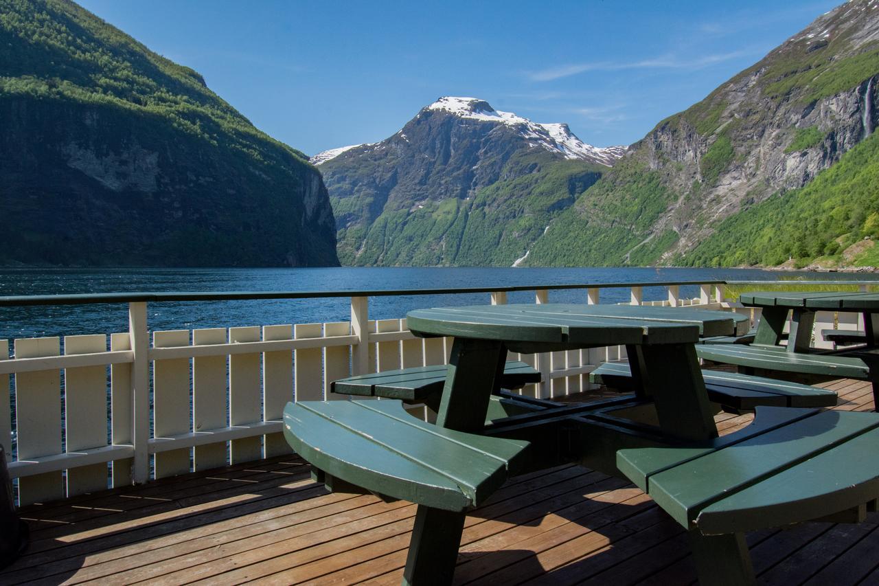 Grande Hytteutleige Og Camping Geiranger Εξωτερικό φωτογραφία