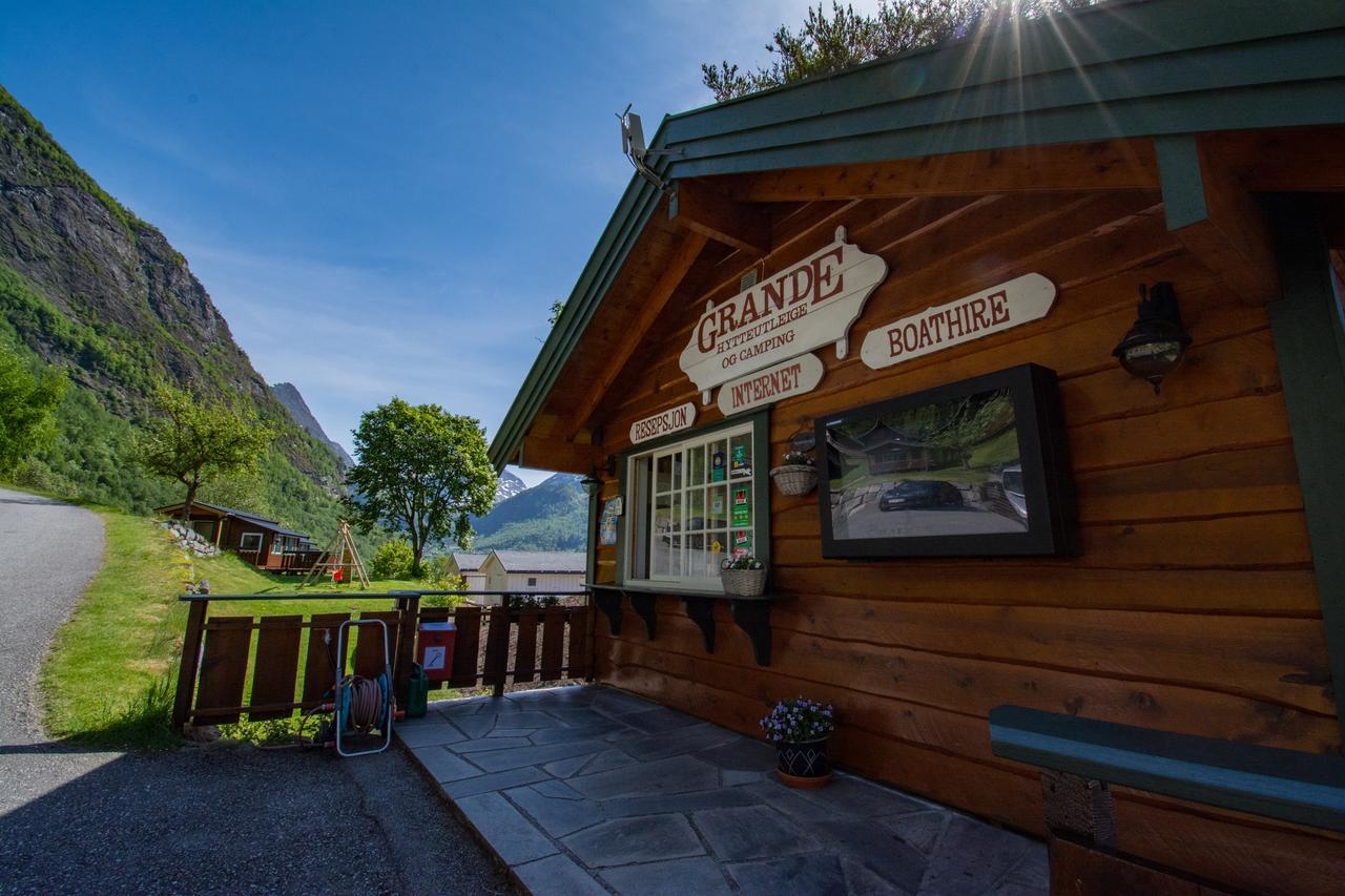 Grande Hytteutleige Og Camping Geiranger Εξωτερικό φωτογραφία